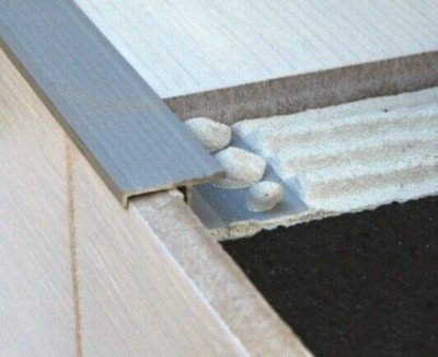 Genesis NLT - Tile-In Step Edge Aluminium Tri